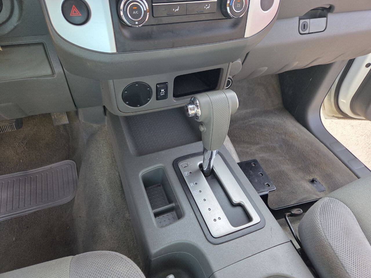 Used 2015 Nissan Frontier S RWD image 28