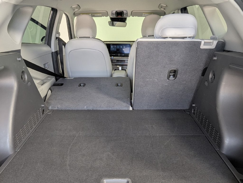 Certified 2025 Hyundai Kona SEL FWD image 27