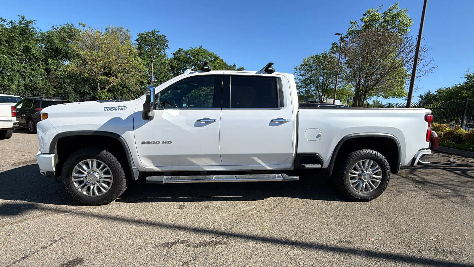Used 2020 Chevrolet Silverado 2500 High Country w/ Technology Package image 8