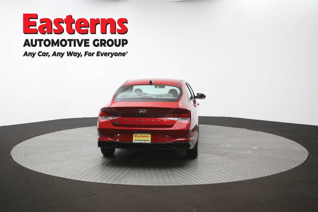 Used 2023 Hyundai Elantra SE FWD image 37