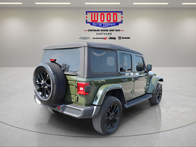 Used 2023 Jeep Wrangler Unlimited Sahara w/ Cold Weather Group AWD/4WD image 4