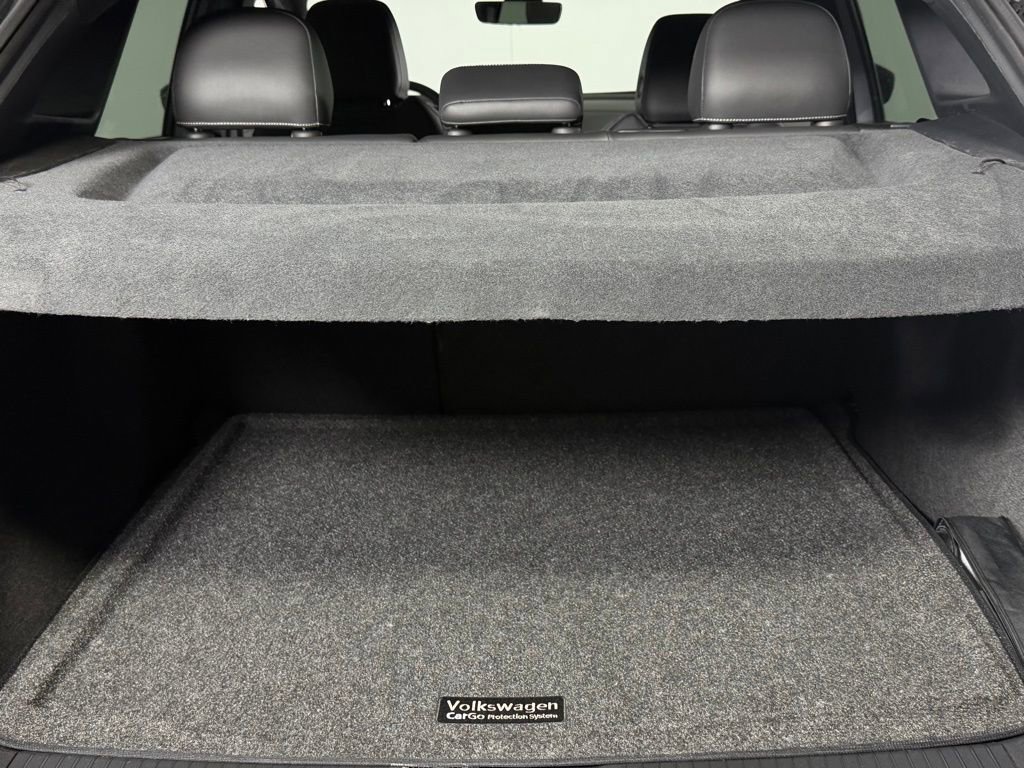 Used 2023 Volkswagen ID.4 Pro image 35