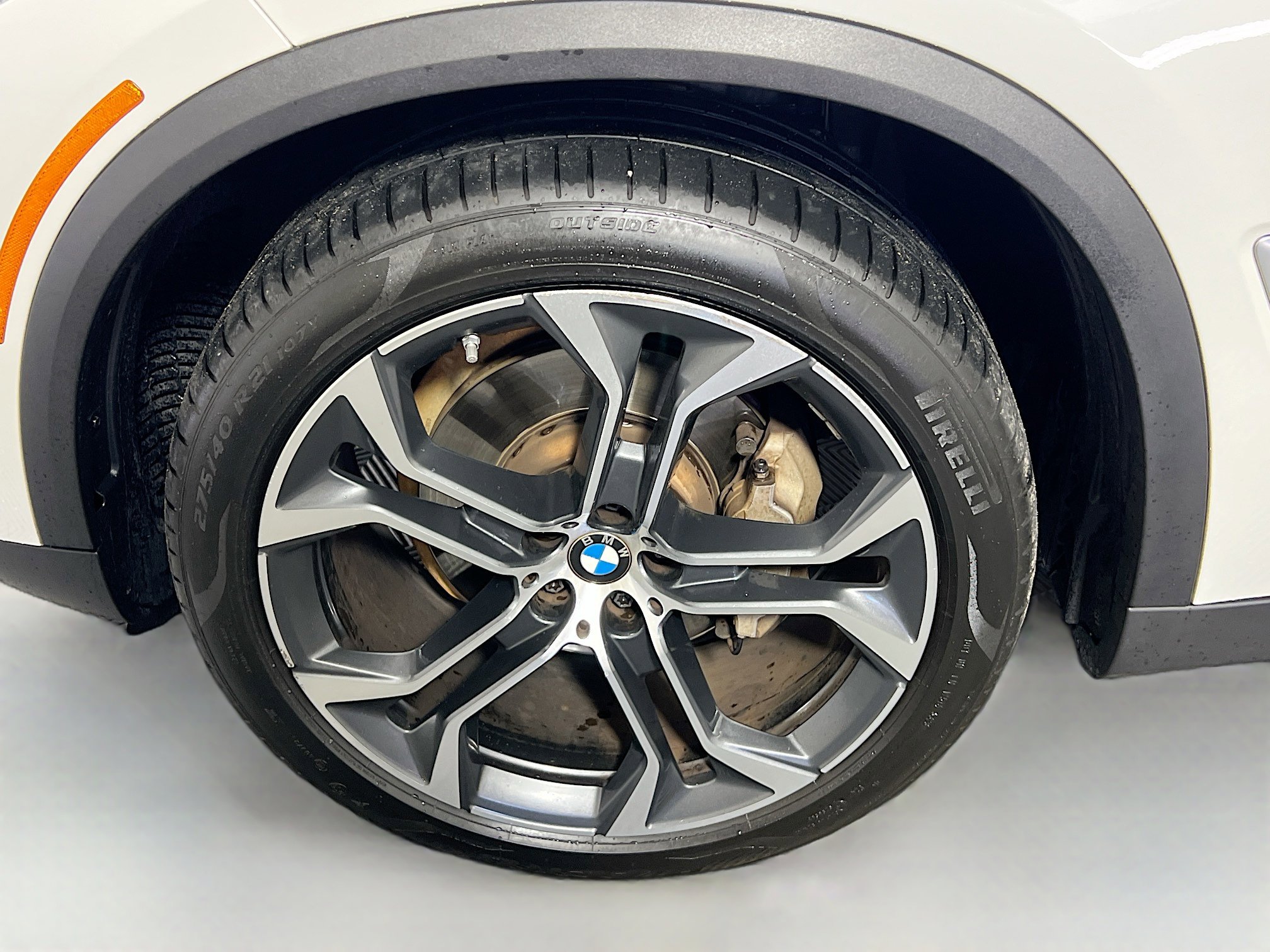 Used 2022 BMW X5 sDrive40i w/ Premium Package image 13