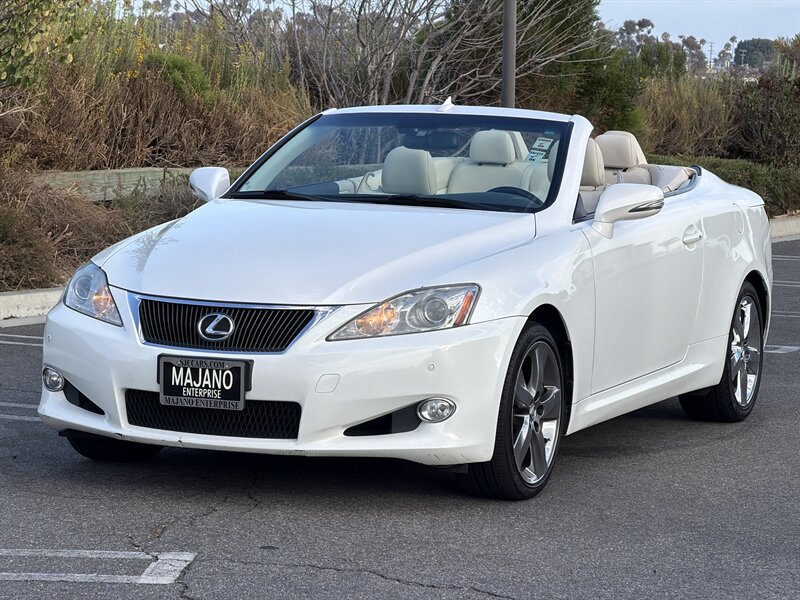 Used 2010 Lexus IS 350C RWD image 2