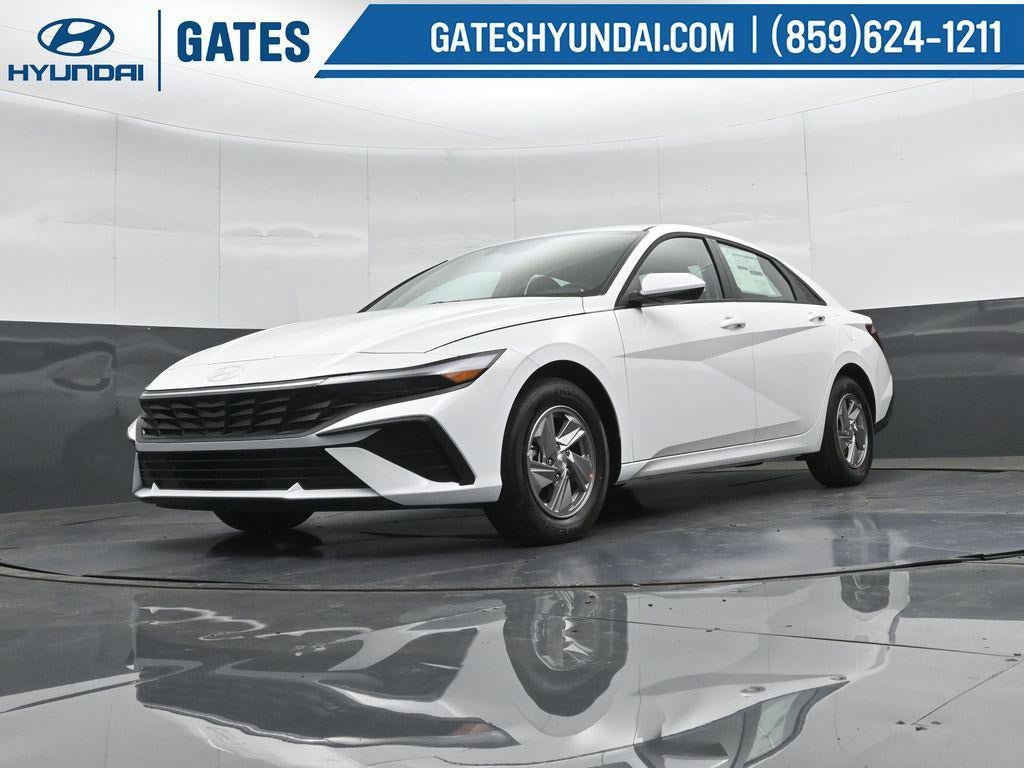 New 2026 Hyundai Elantra SE FWD image 38