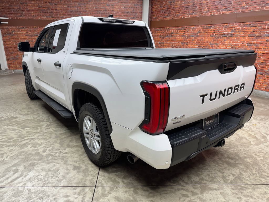 Used 2023 Toyota Tundra SR5 w/ SR5 Convenience Package AWD/4WD video 2