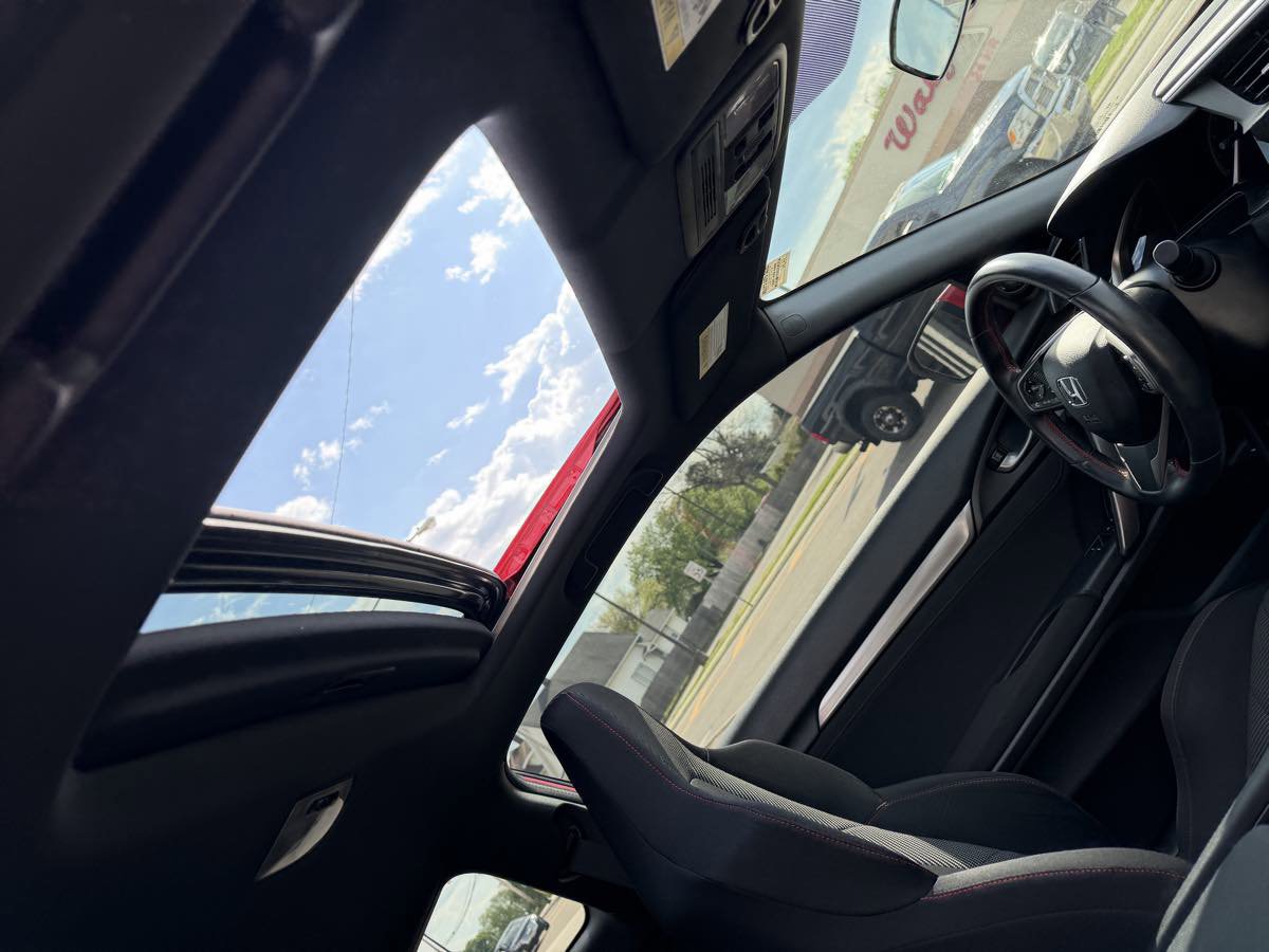 Used 2018 Honda Civic Si image 20