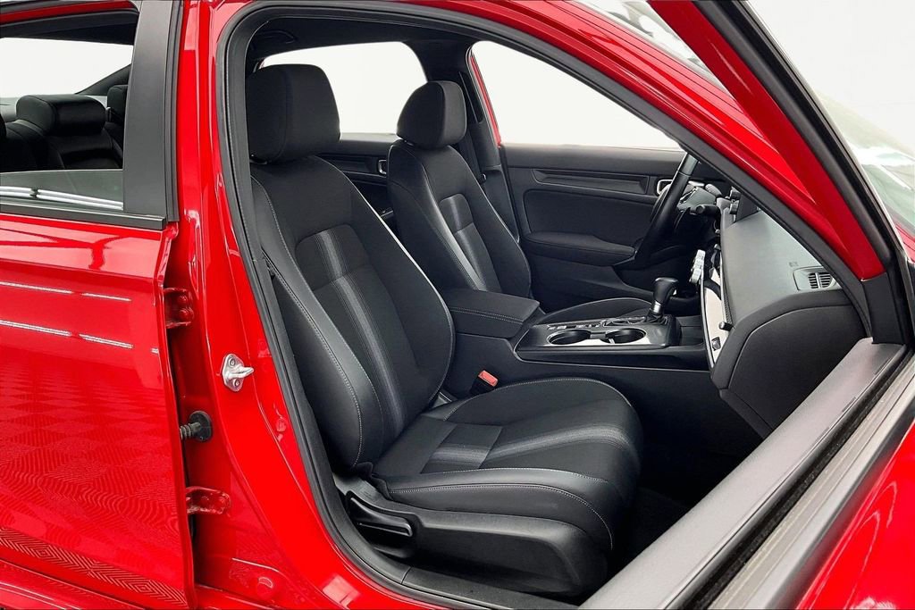 Used 2025 Honda Civic Sport image 7