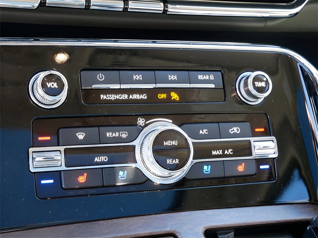 Used 2022 Lincoln Navigator Black Label image 23