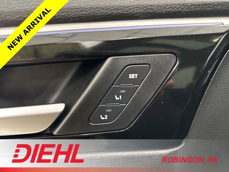 Used 2025 Mitsubishi Outlander SEL image 26