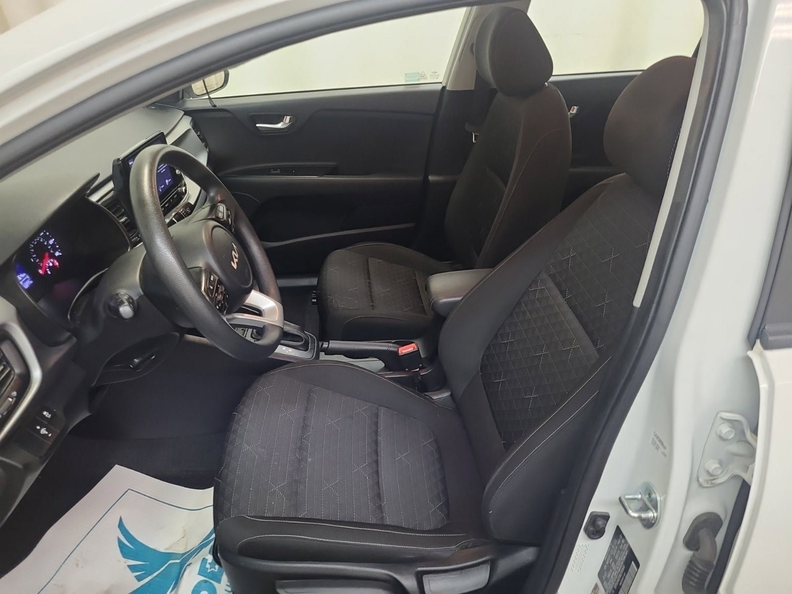 Used 2022 Kia Rio S image 8