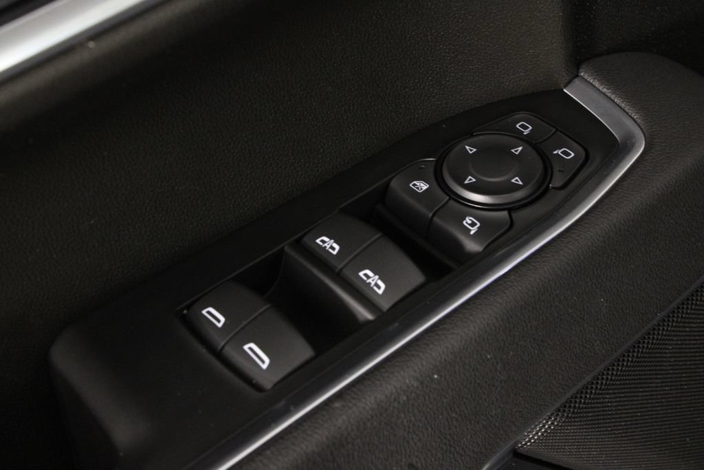 Used 2026 GMC Sierra 1500 SLT AWD/4WD image 21