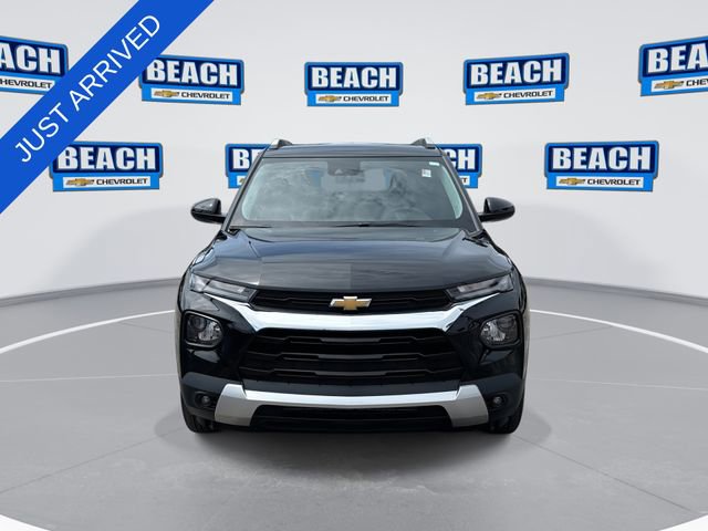 Used 2023 Chevrolet TrailBlazer LT w/ Convenience Package FWD image 3