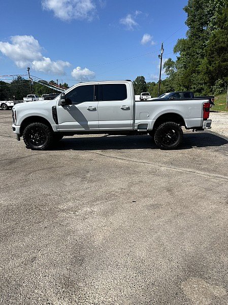 Used 2026 Ford F250 XLT w/ XLT Premium Package AWD/4WD image 4