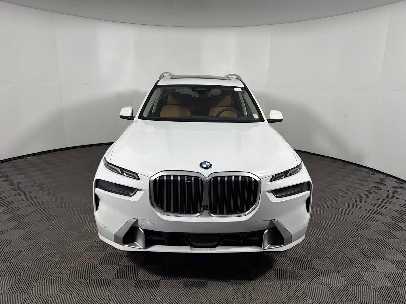 New 2026 BMW X7 xDrive40i image 5