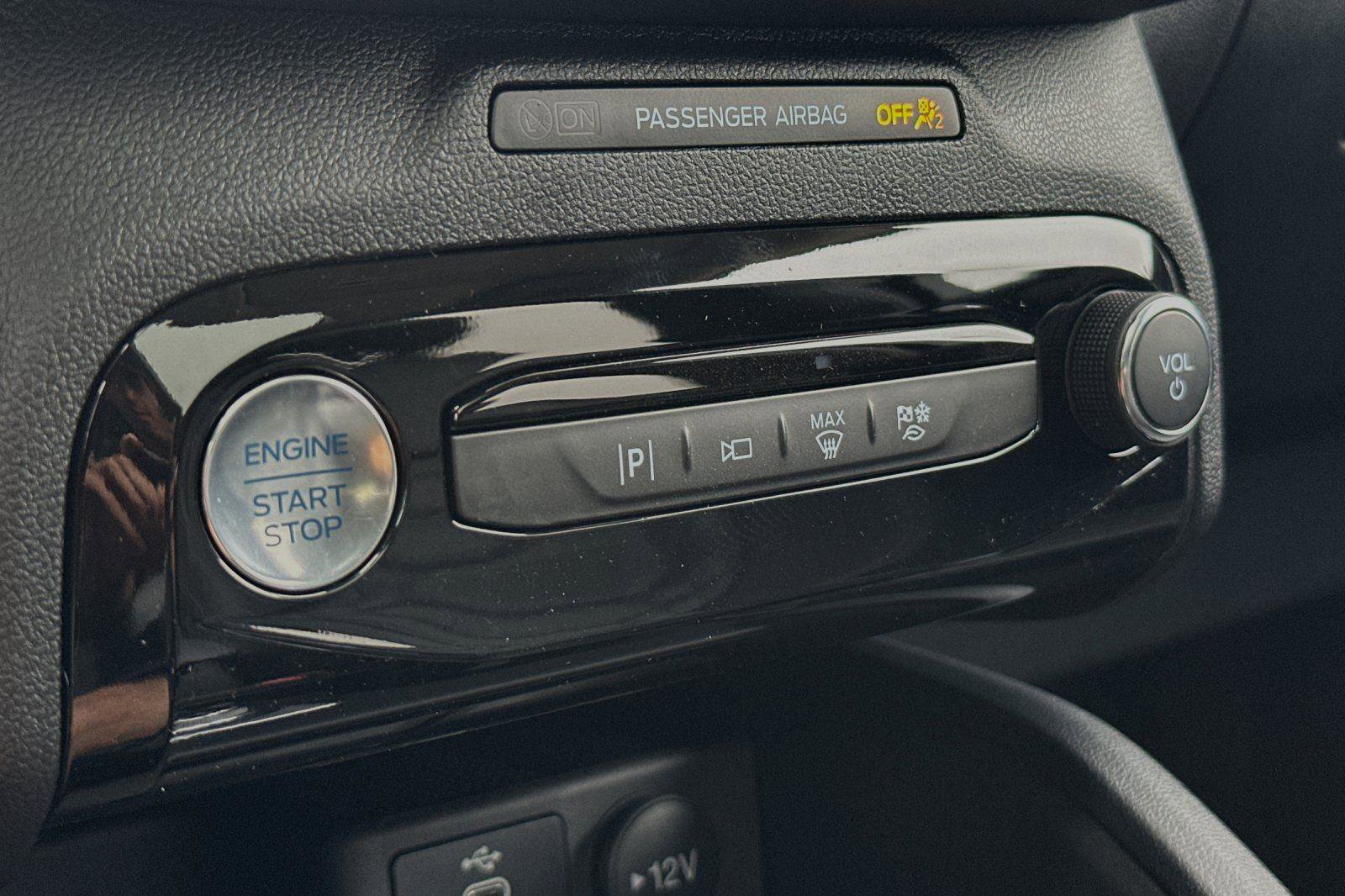 New 2024 Ford Escape PHEV w/ PHEV Premium Package image 18