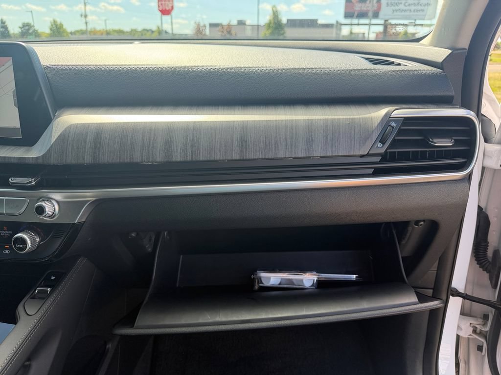 Used 2024 Kia Telluride EX AWD/4WD image 20