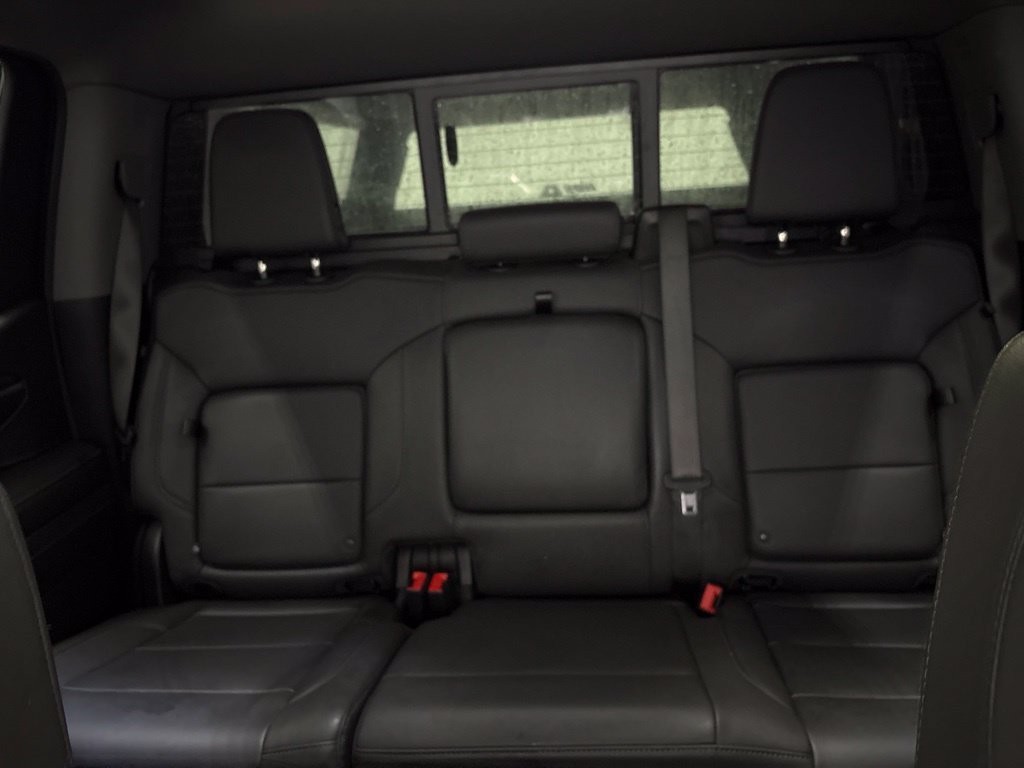 Used 2024 Chevrolet Silverado 1500 LTZ AWD/4WD image 32