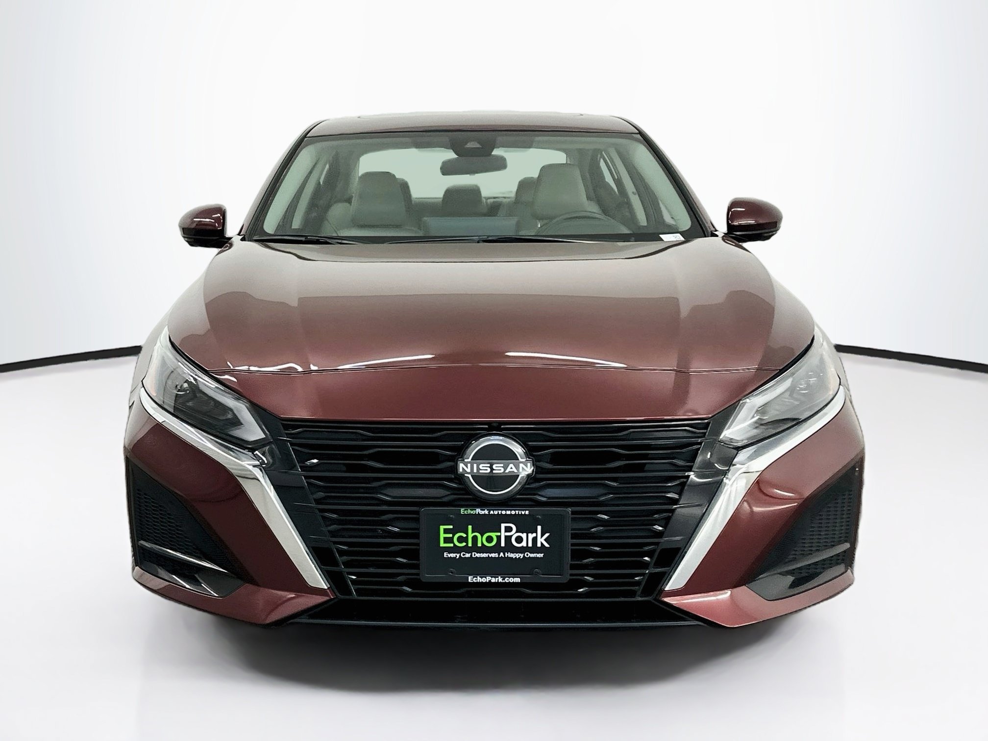 Used 2024 Nissan Altima 2.5 SL AWD/4WD image 2