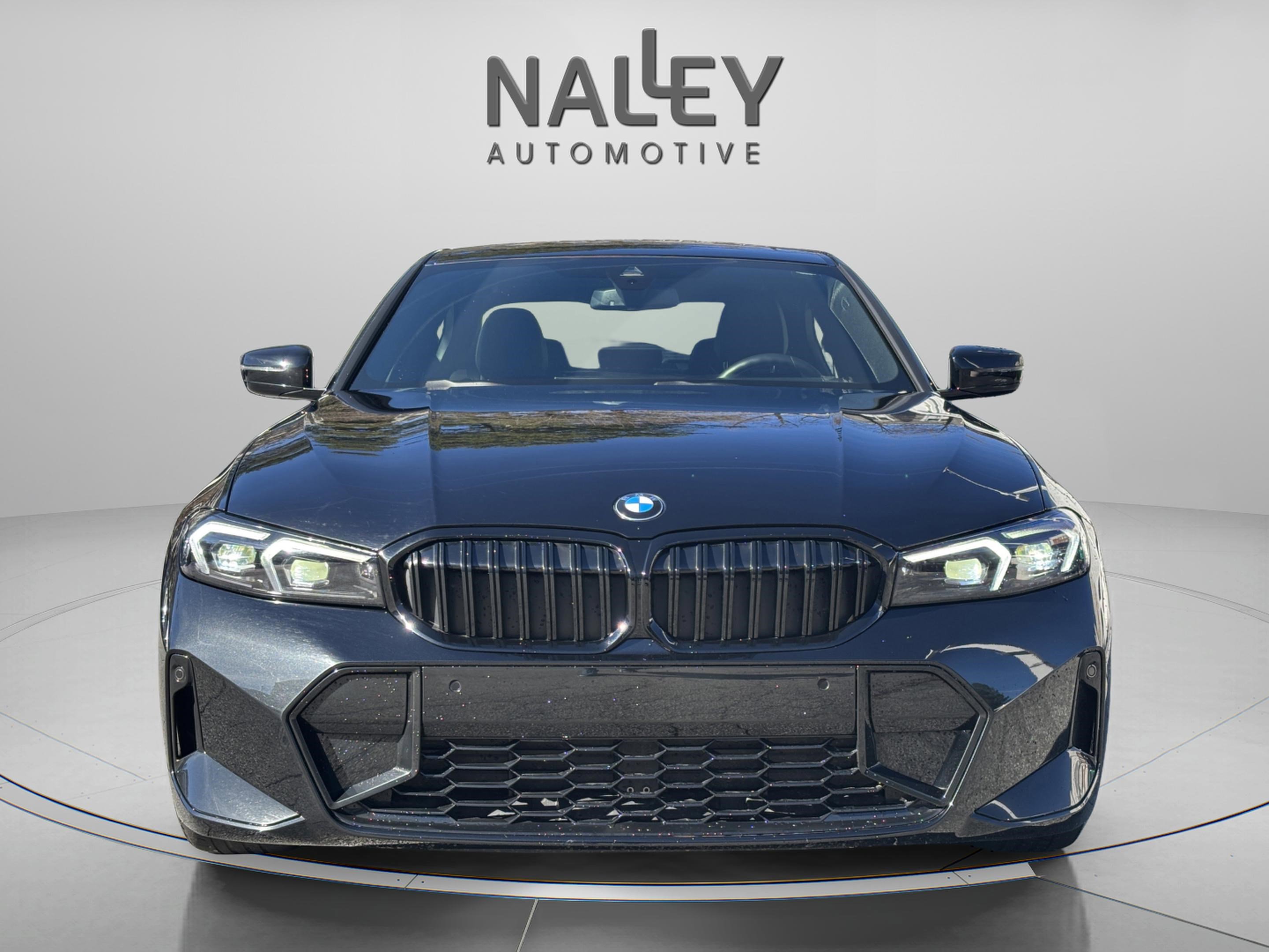 Used 2023 BMW 330i Sedan w/ M Sport Package image 6