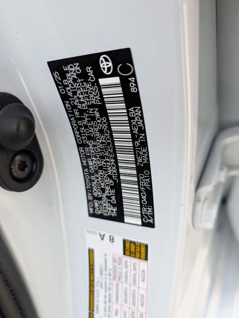 Used 2025 Toyota Corolla LE FWD image 36