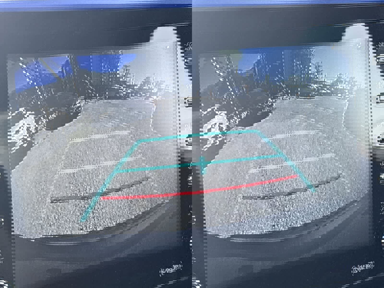 Used 2021 Toyota C-HR XLE image 36