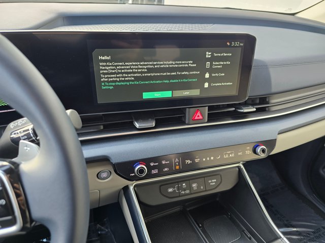 Used 2026 Kia Carnival EX FWD image 26