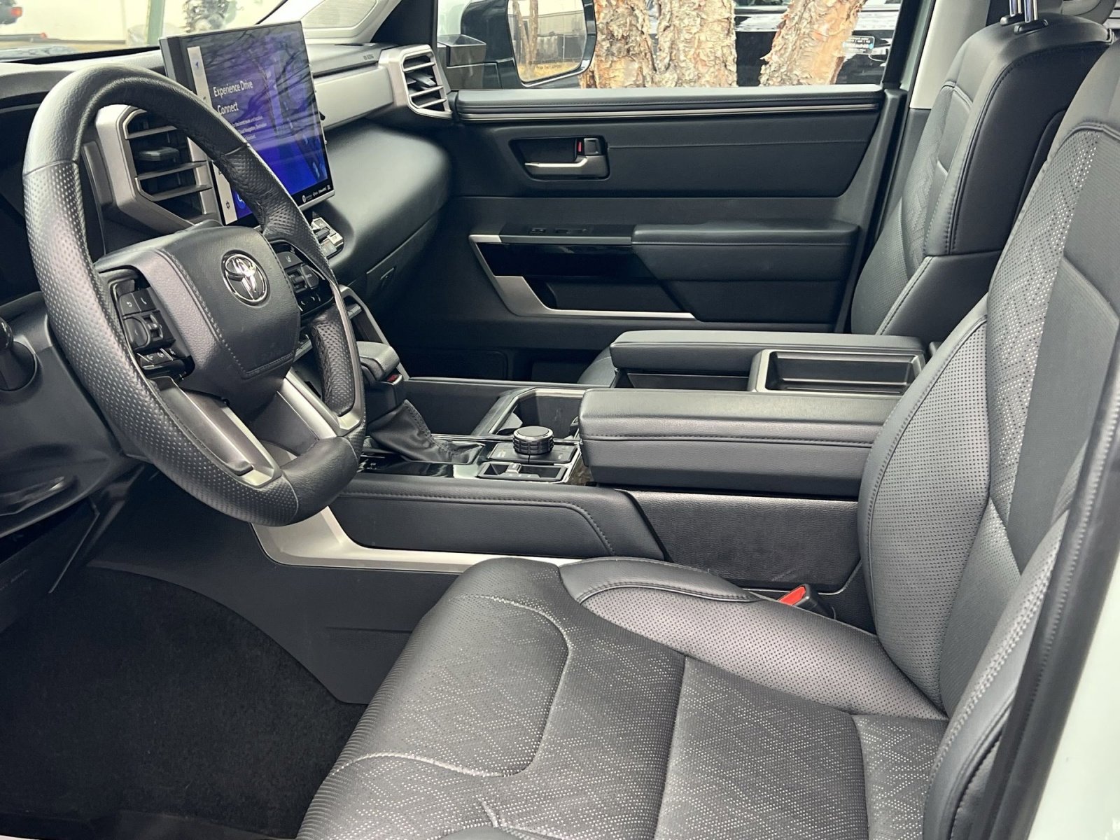 Used 2023 Toyota Tundra Limited image 10