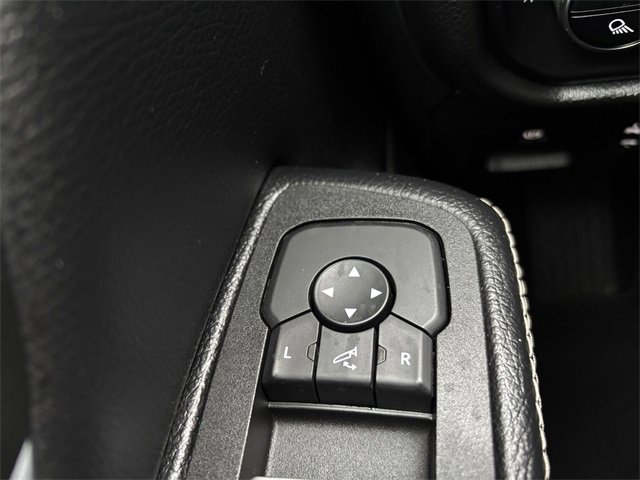 Used 2025 RAM 1500 Laramie image 18