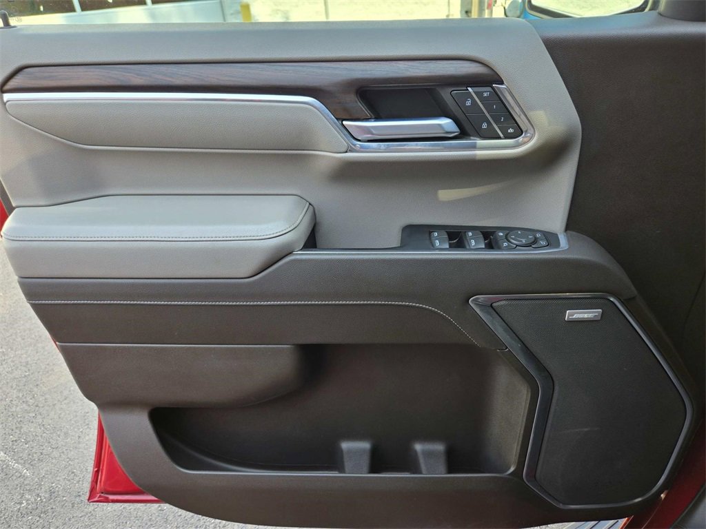 Used 2022 GMC Sierra 1500 SLT w/ SLT Premium Plus Package image 37