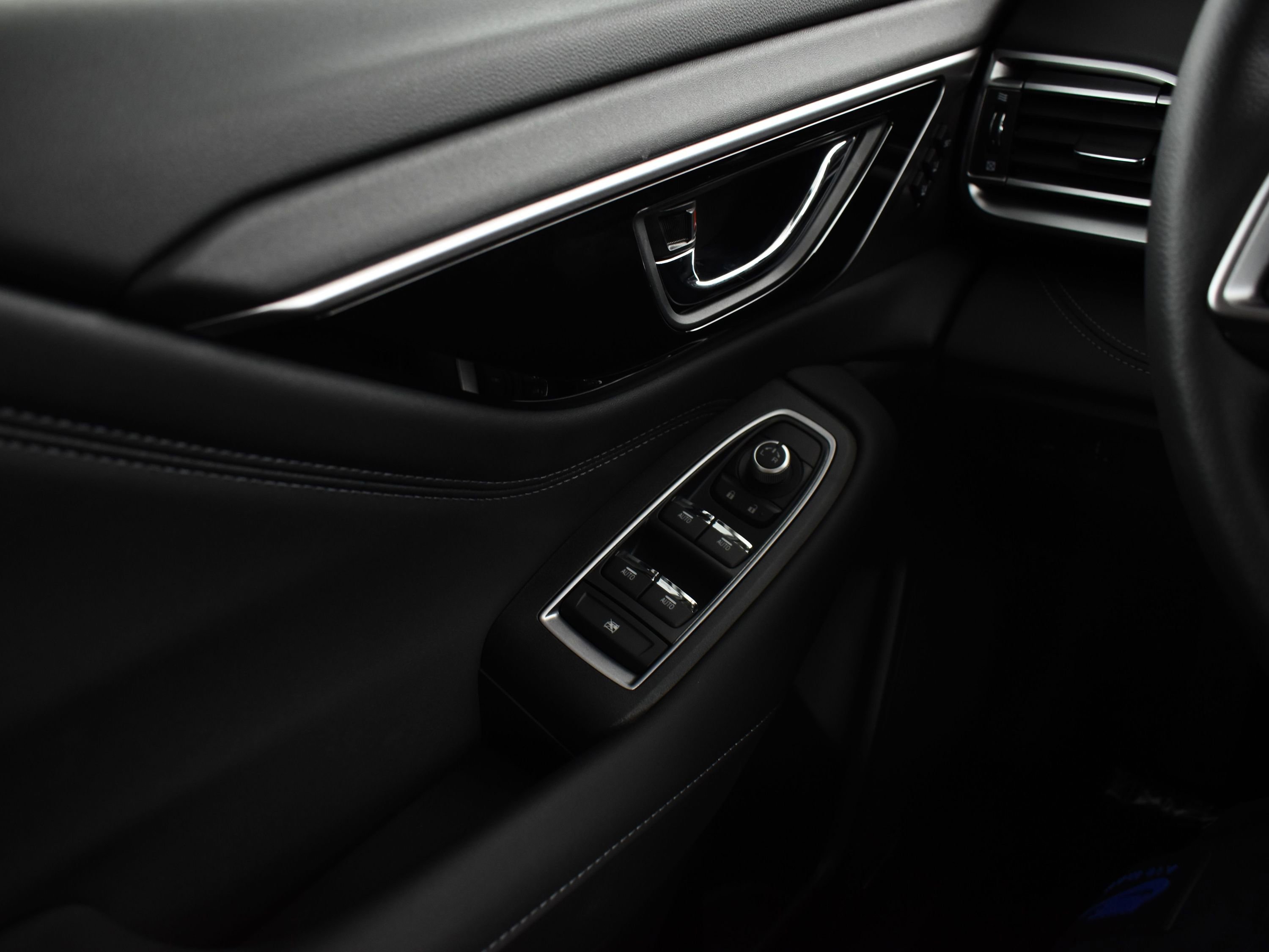 Used 2025 Subaru Legacy Limited image 19