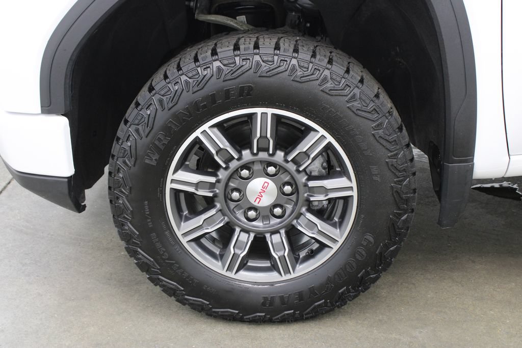 Used 2025 GMC Sierra 1500 AT4 AWD/4WD image 30