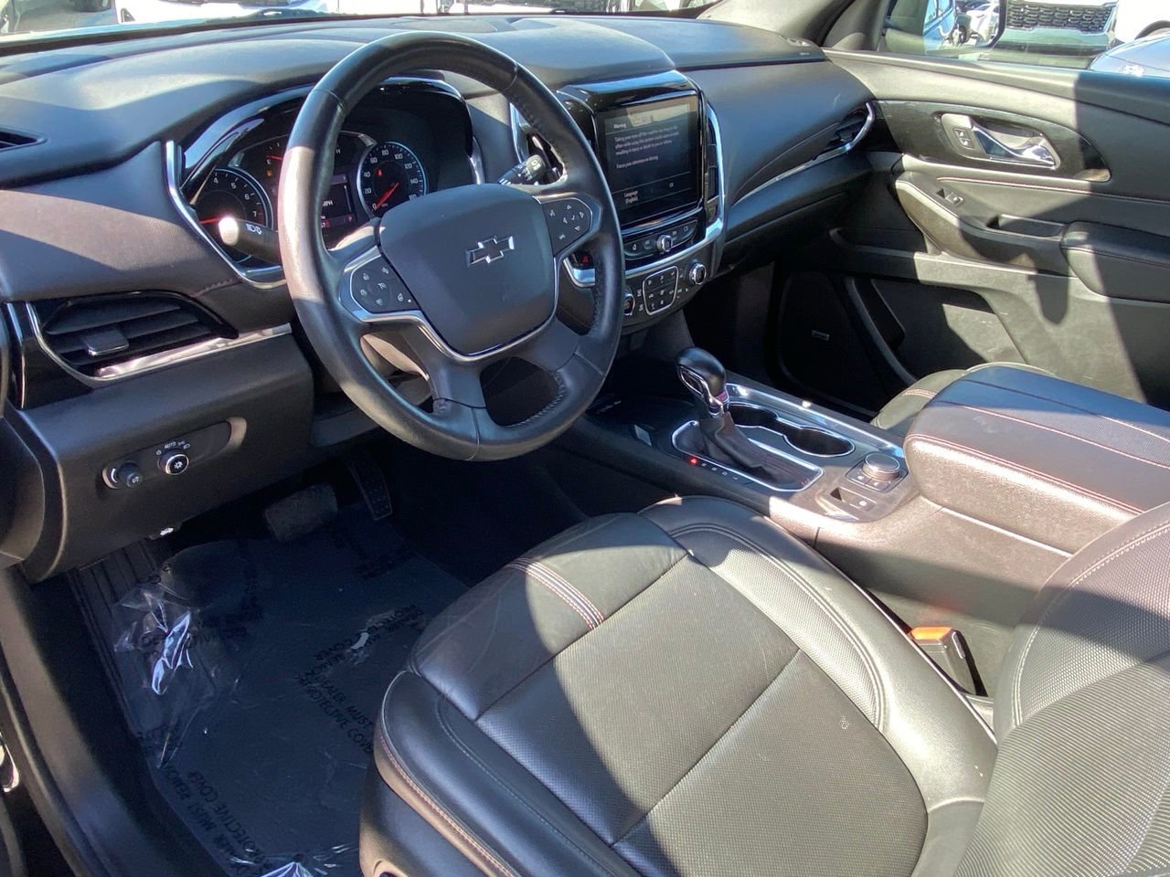 Used 2022 Chevrolet Traverse RS w/ LPO, Cargo Package image 12