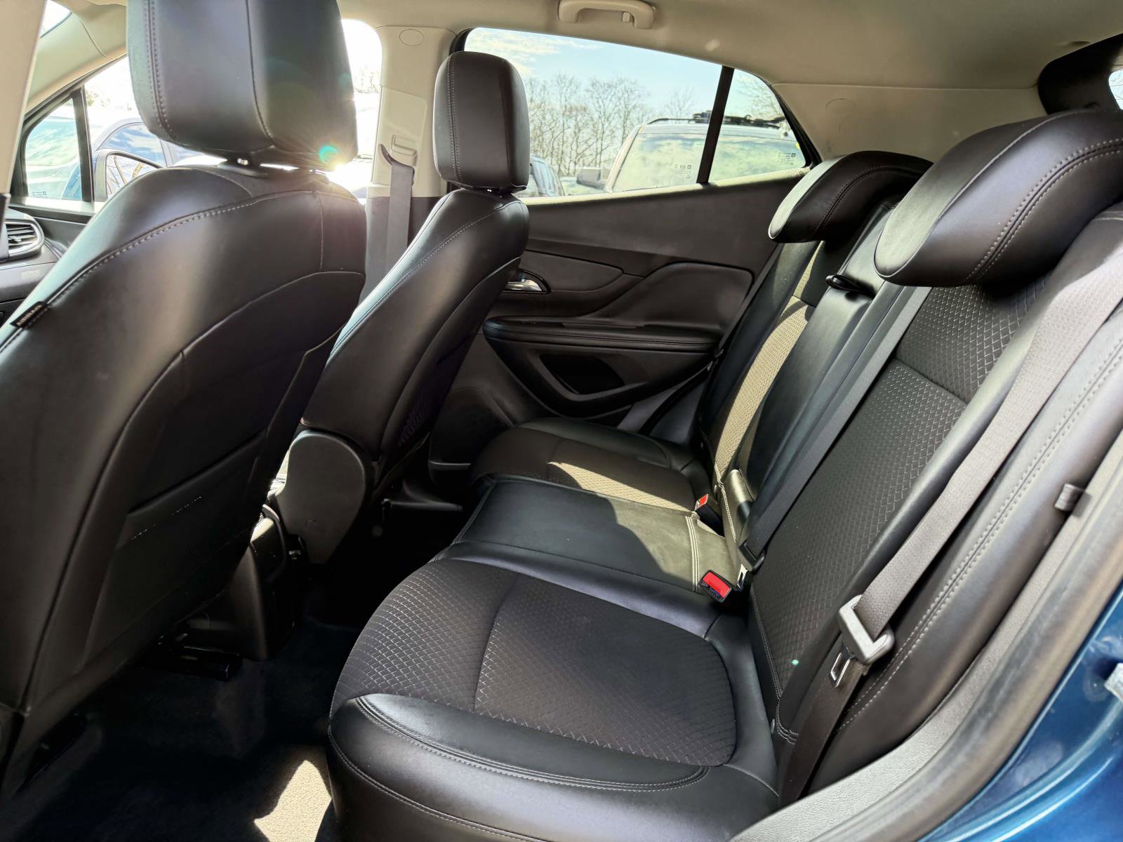 Used 2019 Buick Encore Preferred image 11