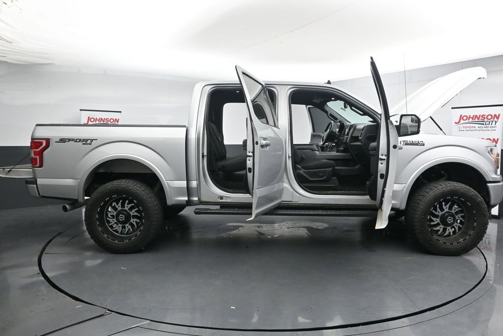 Used 2019 Ford F150 XLT w/ Equipment Group 302A Luxury AWD/4WD image 27