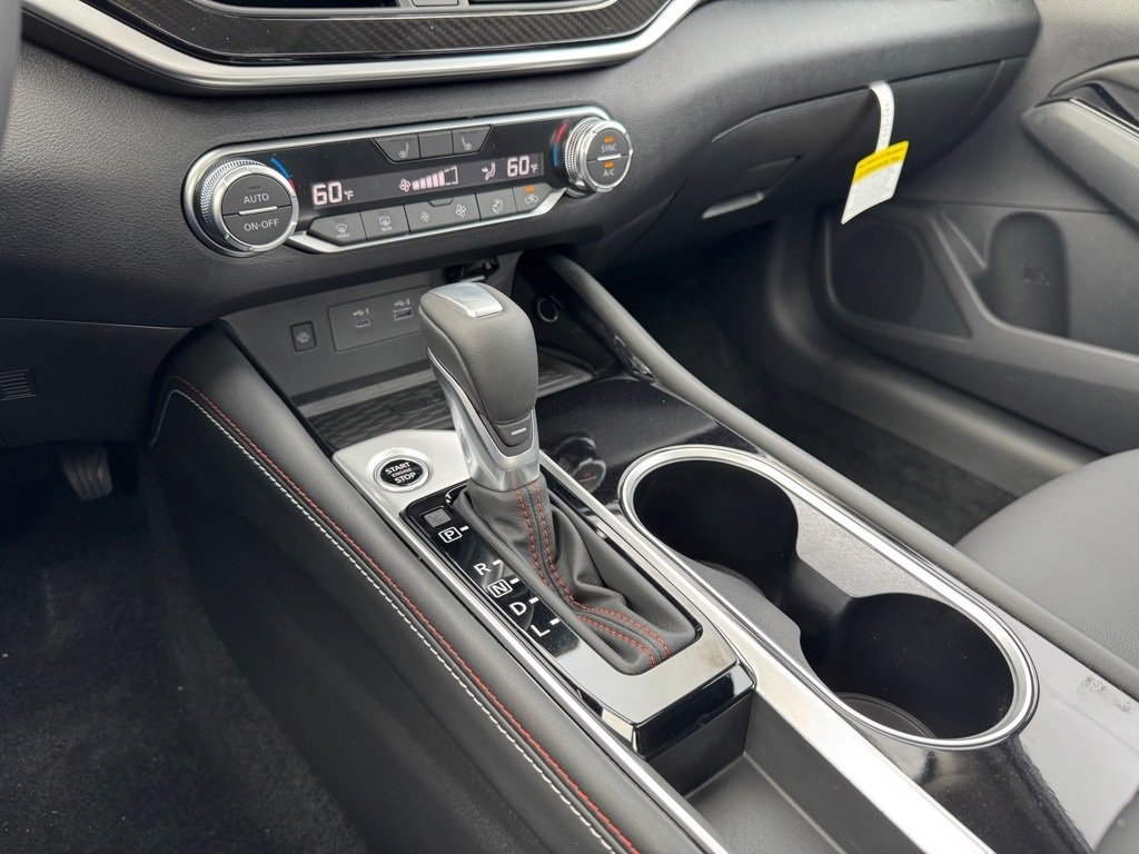 New 2025 Nissan Altima 2.5 SR w/ SR Premium Package image 20