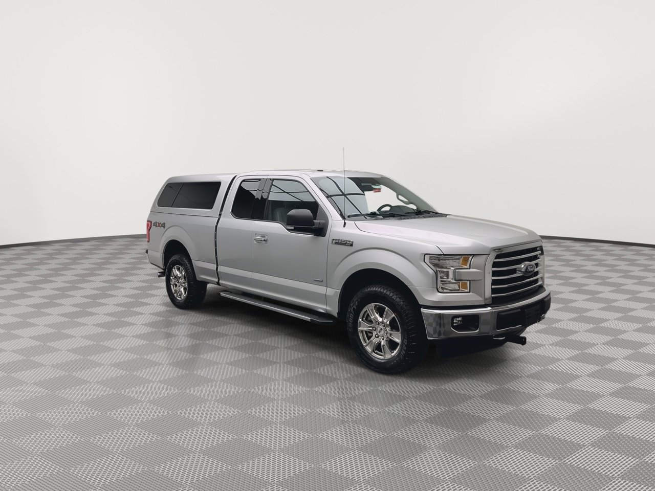 Used 2017 Ford F150 XLT w/ Equipment Group 302A Luxury AWD/4WD image 31