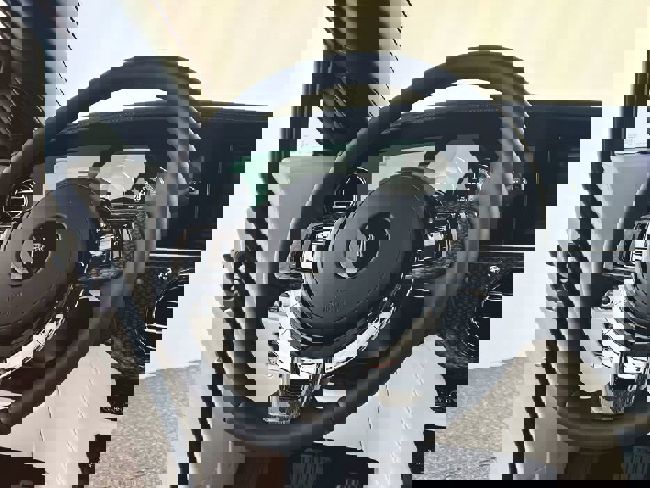 New 2025 Rolls-Royce Spectre Black Badge w/ Leather Finishing Pack image 39