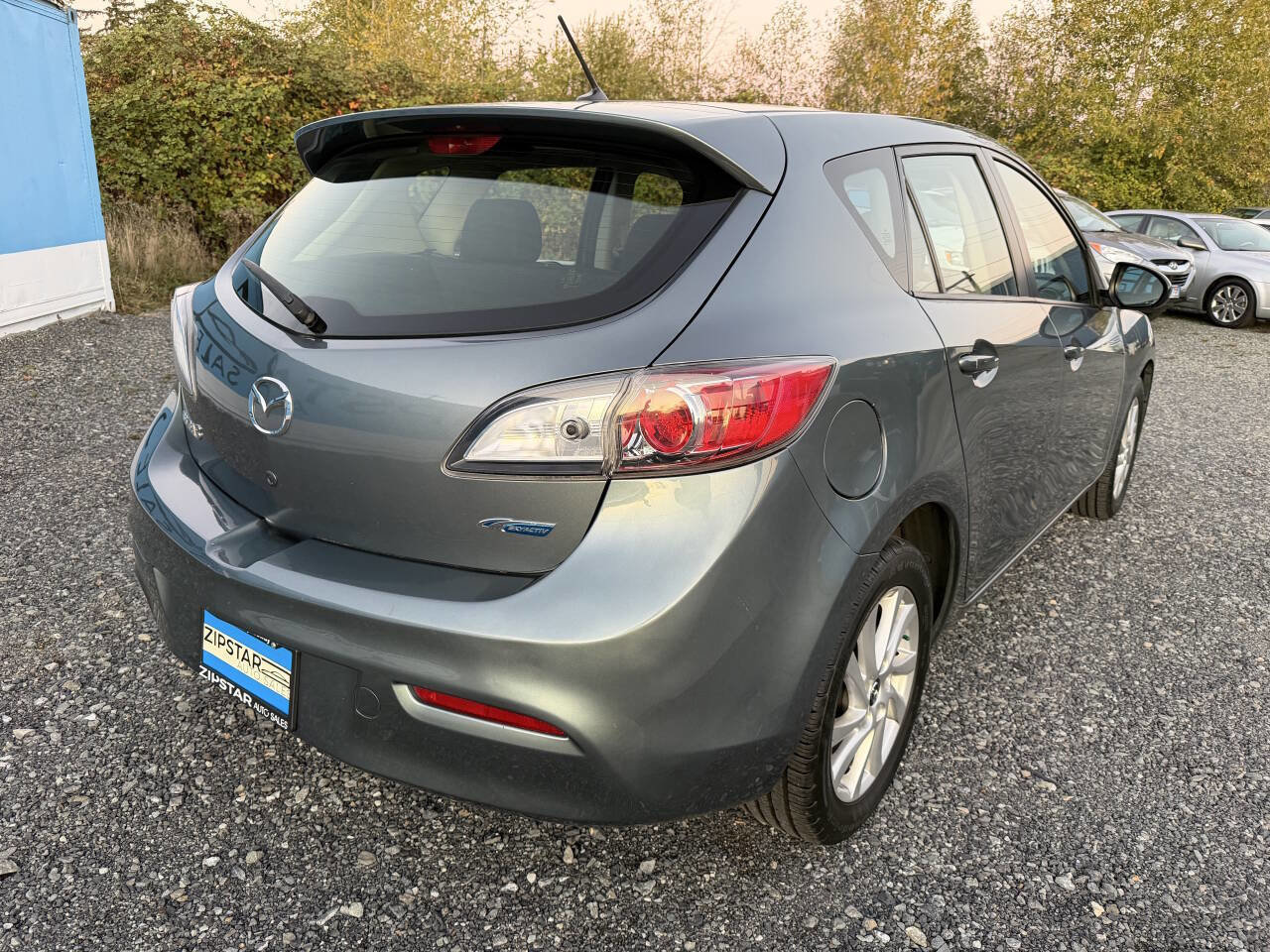 Used 2013 MAZDA MAZDA3 i Touring image 3
