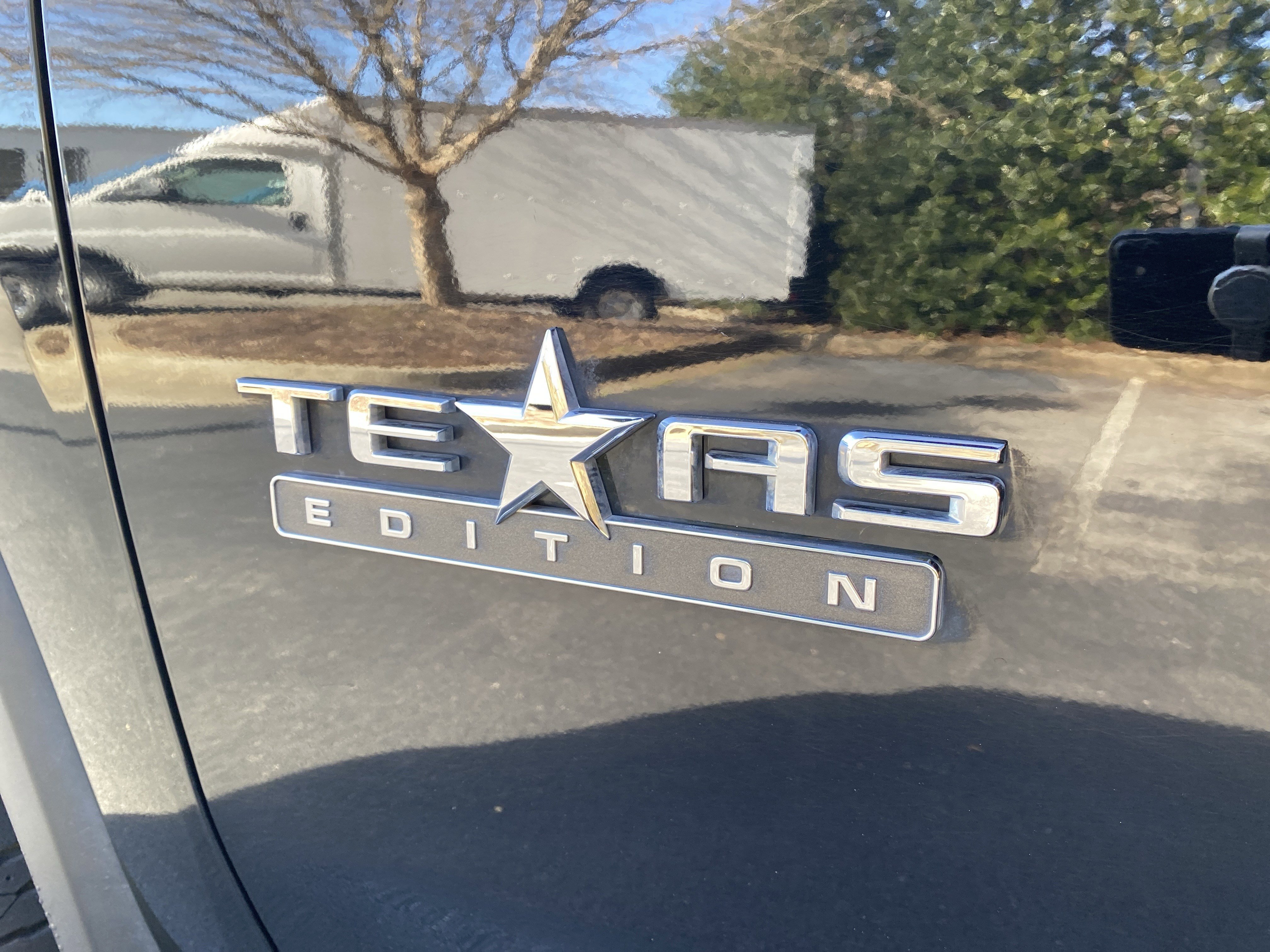 Used 2022 Chevrolet Silverado 2500 LTZ w/ LTZ Premium Texas Edition image 55