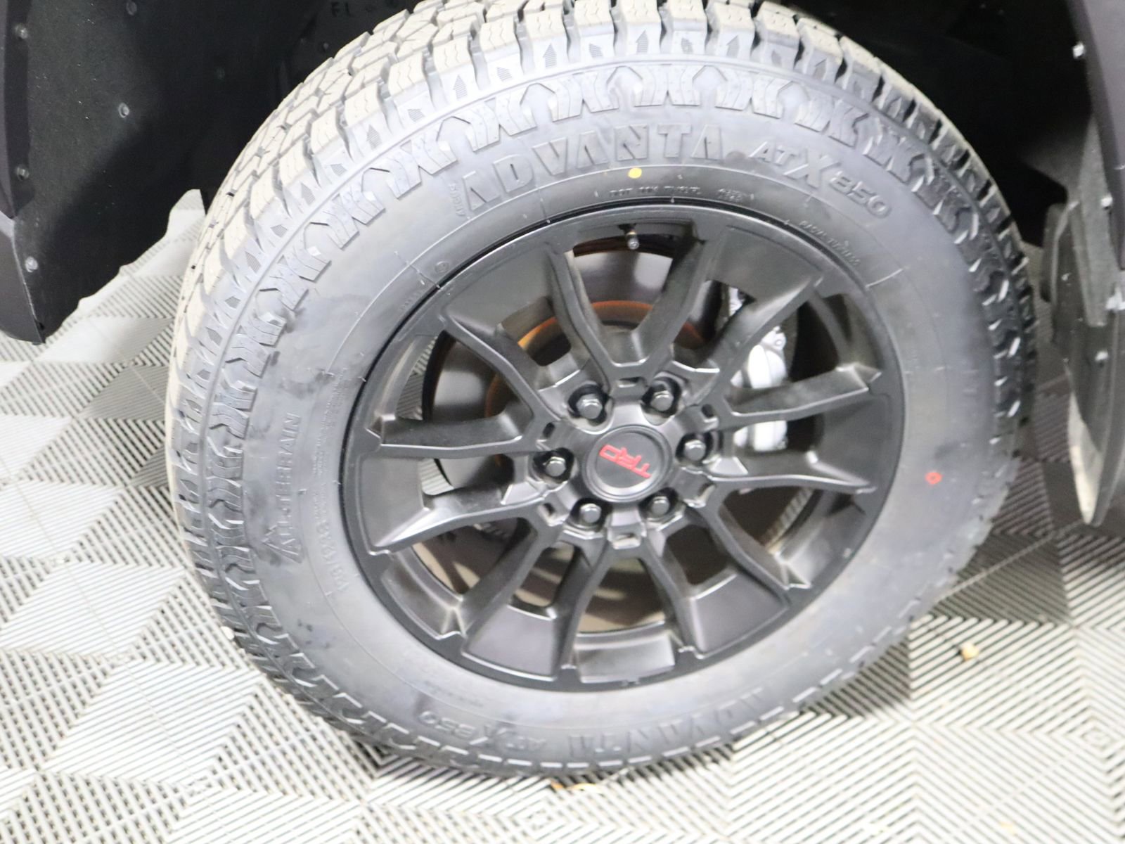 Used 2025 Toyota Tundra Limited image 35