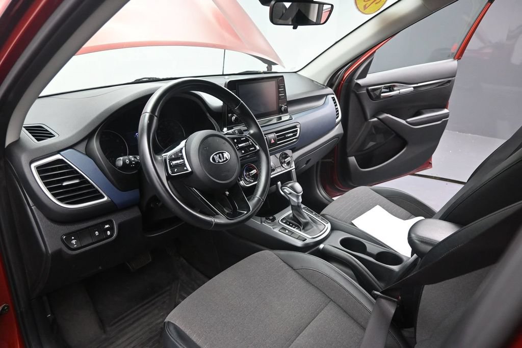 Used 2021 Kia Seltos S AWD/4WD image 17