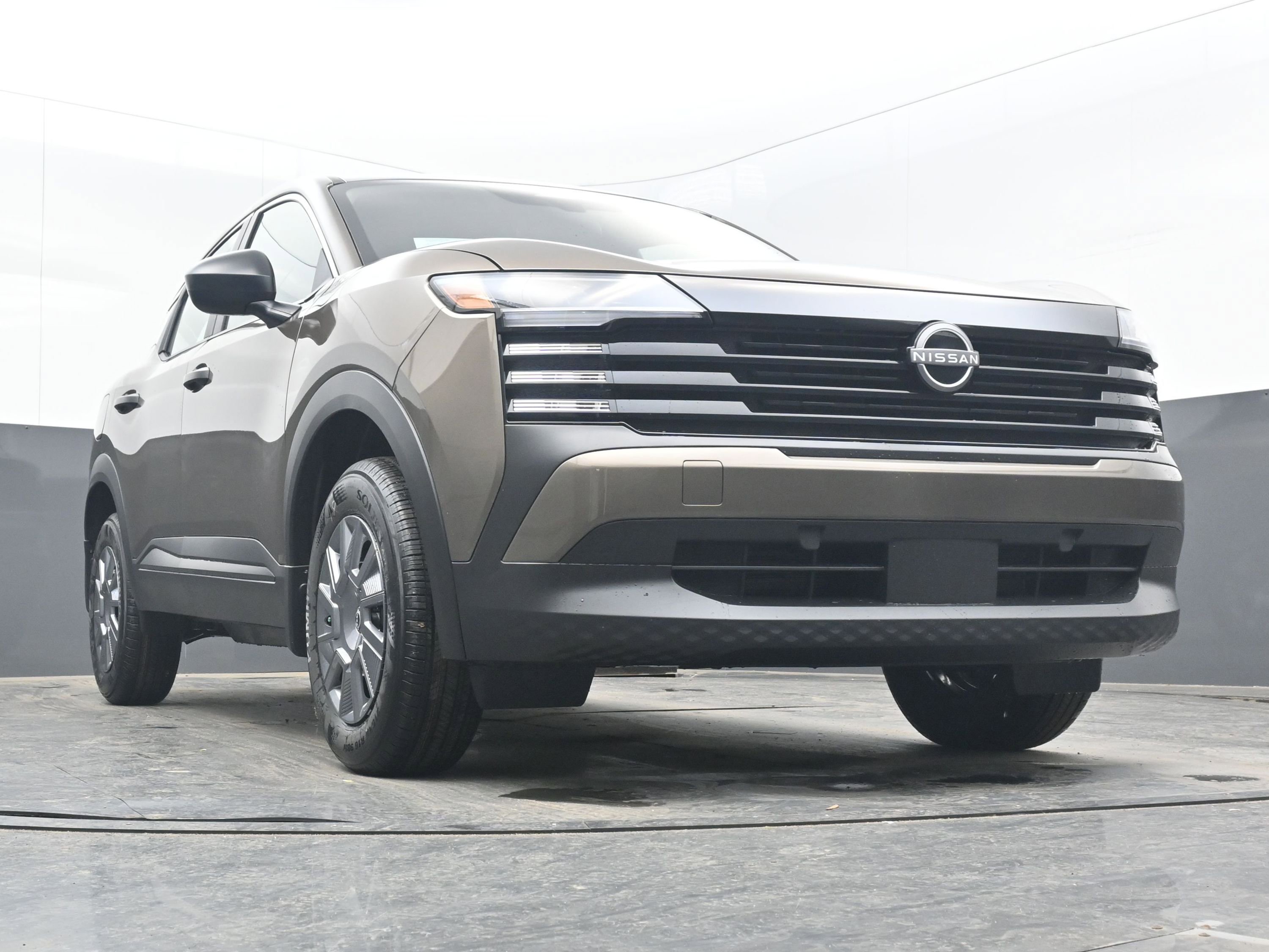 New 2026 Nissan Kicks S image 22