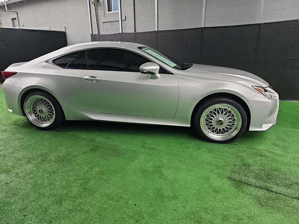 Used 2015 Lexus RC 350 AWD w/ Navigation System Package image 2