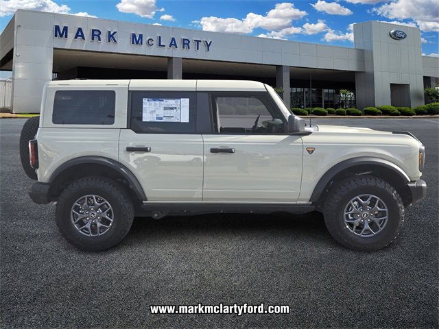 New 2025 Ford Bronco Badlands video 2