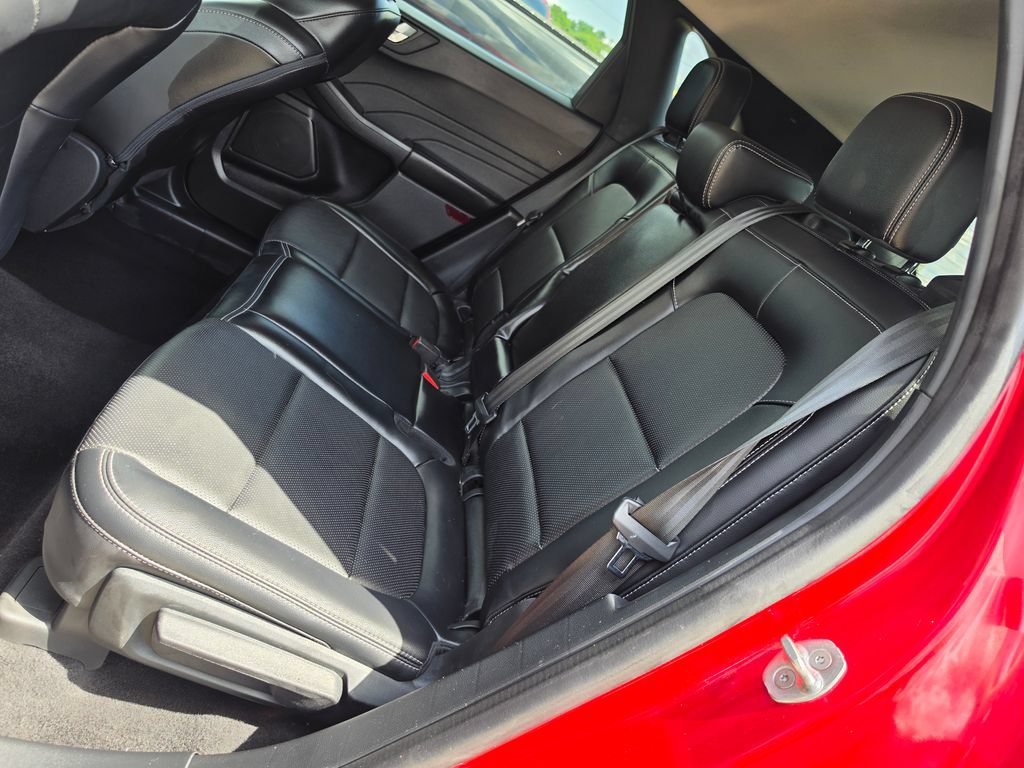 Used 2021 Ford Escape SEL w/ Technology Package FWD image 7