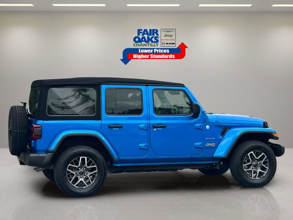 Certified 2024 Jeep Wrangler Sahara image 9
