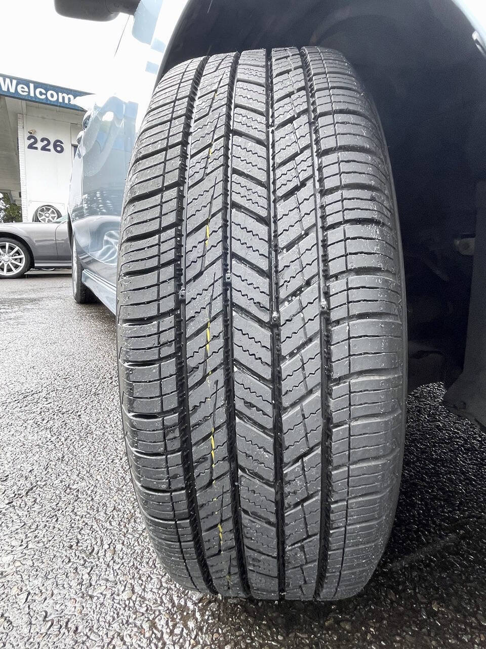 Used 2012 MAZDA MAZDA5 Grand Touring FWD image 7