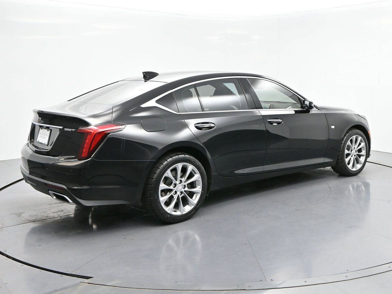 Certified 2023 Cadillac CT5 Luxury image 7