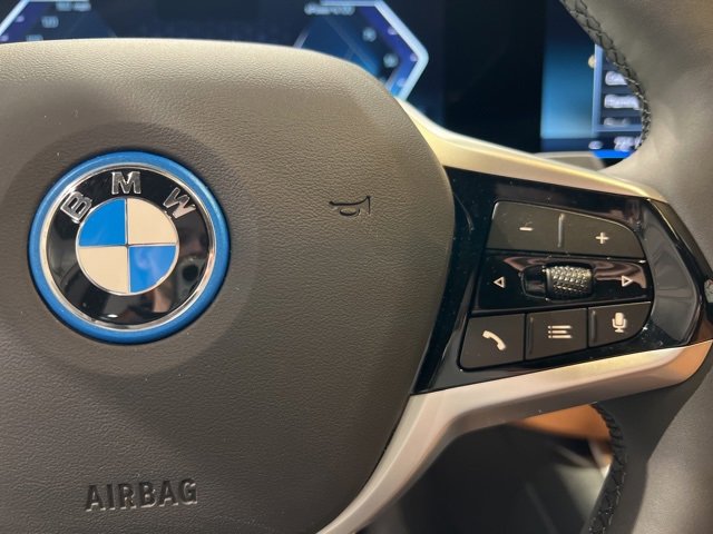 Used 2025 BMW i4 xDrive40i image 37